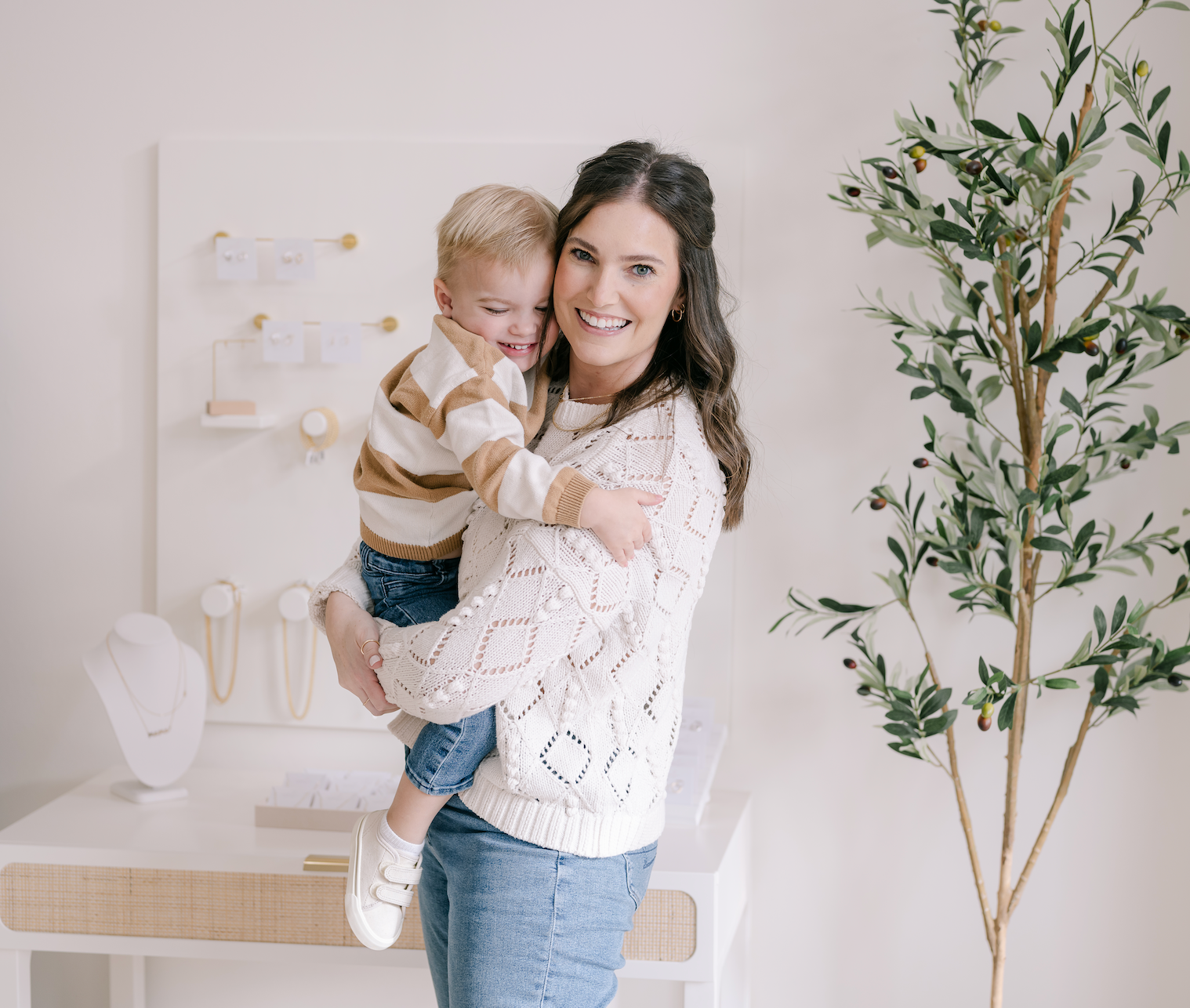 women-owned jewelry business, sarah brithinee, mom owned wholesale jewelry supplier, permanent jewelry