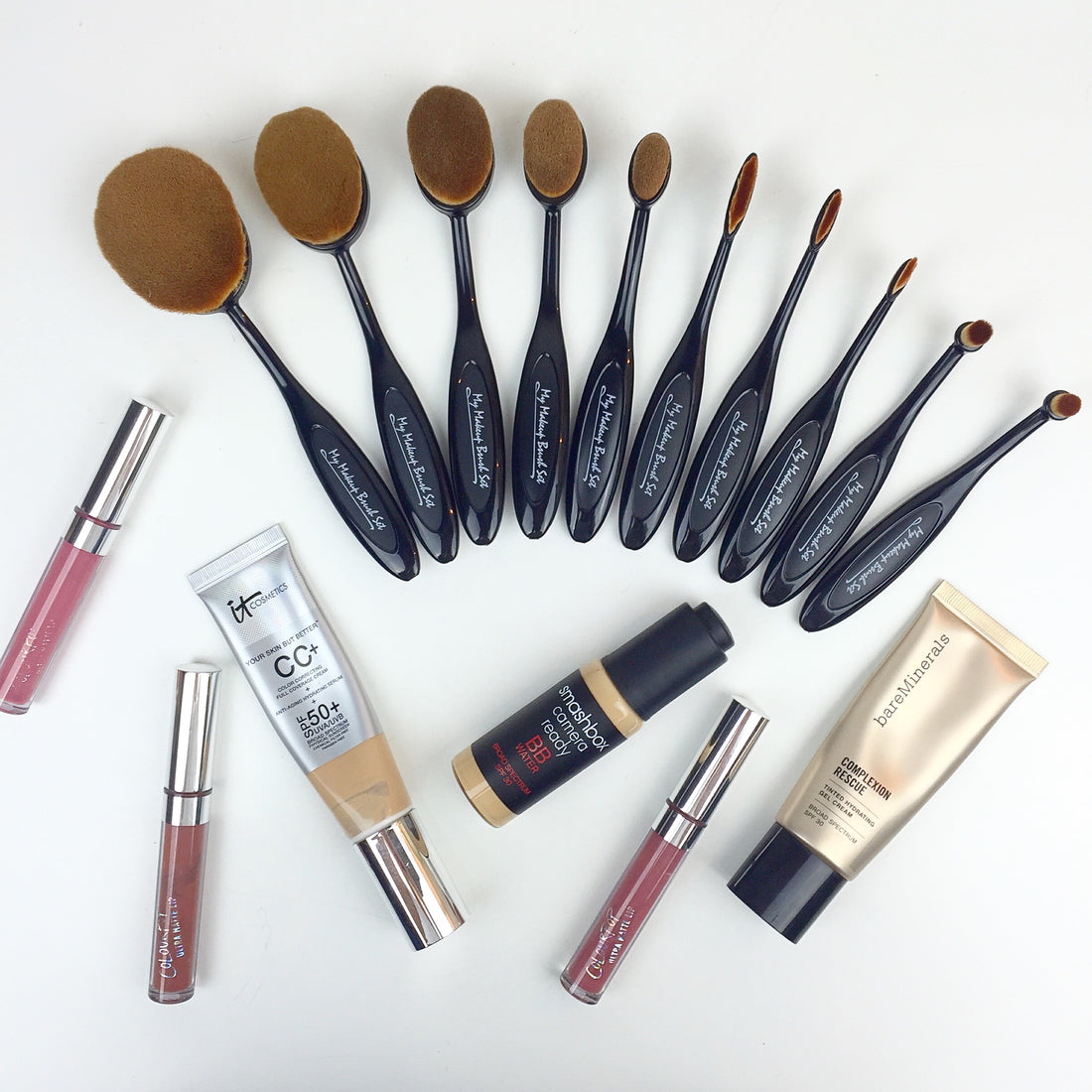 Oval Makeup Brushes: Worth the Hype?!